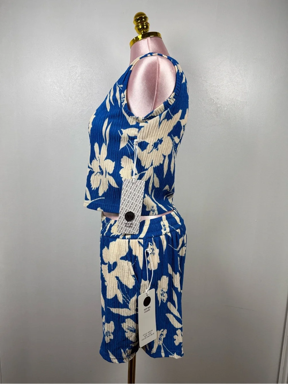 New Mix 2-Piece Crop Top & Short Set Blue Floral NWT Plus Size 1X/2X - Picture 8 of 8
